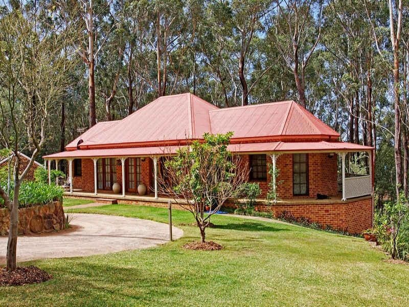 5 Highlands Parade, Bulli NSW 2516