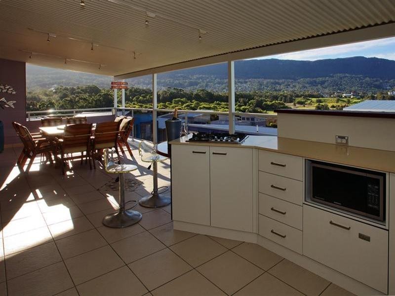 33 Aragan Circuit, Bulli NSW 2516