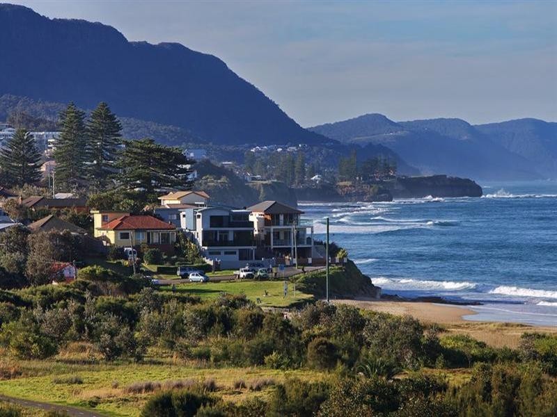 33 Aragan Circuit, Bulli NSW 2516