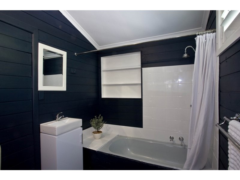 557 Lawrence Hargrave Drive, Wombarra NSW 2515