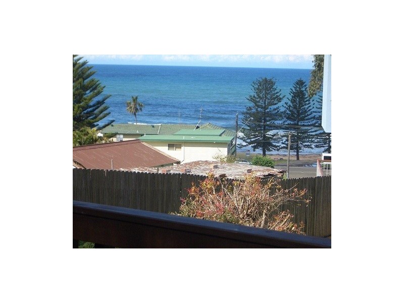 33 Squires Crescent, Coledale NSW 2515