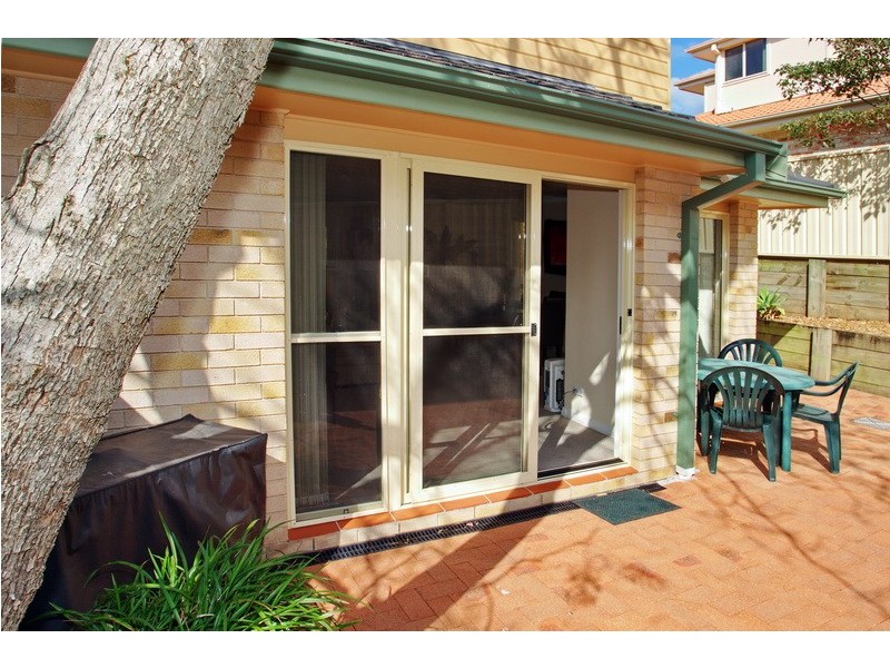 3/12 George Street, Thirroul NSW 2515