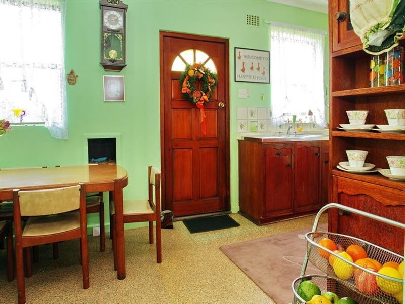 32 Sturdee Street, Towradgi NSW 2518