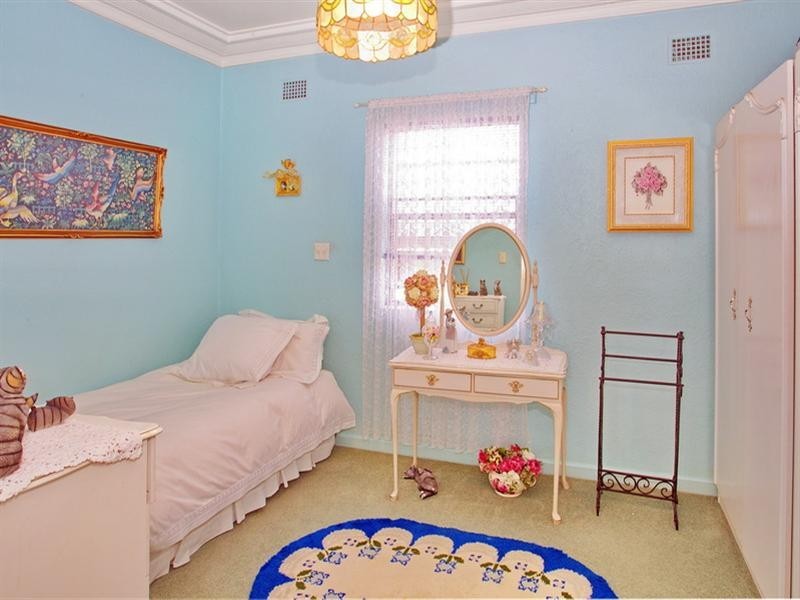 32 Sturdee Street, Towradgi NSW 2518