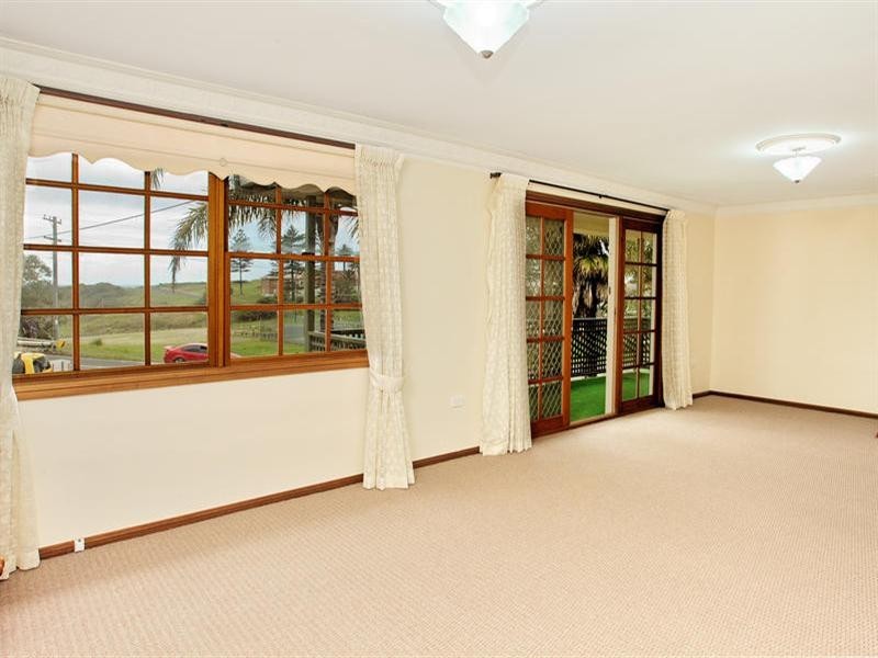 38 Lawrence Hargrave Drive, Austinmer NSW 2515