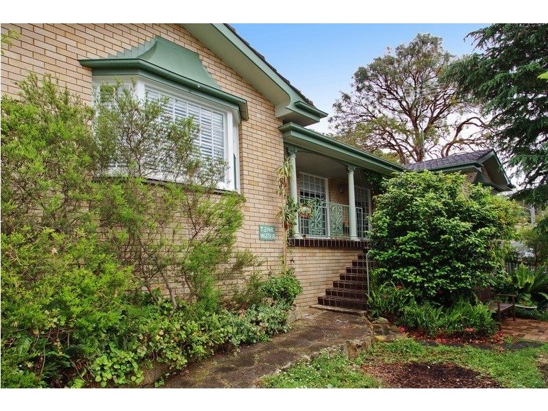 32 Kanangra Drive, Thirroul NSW 2515