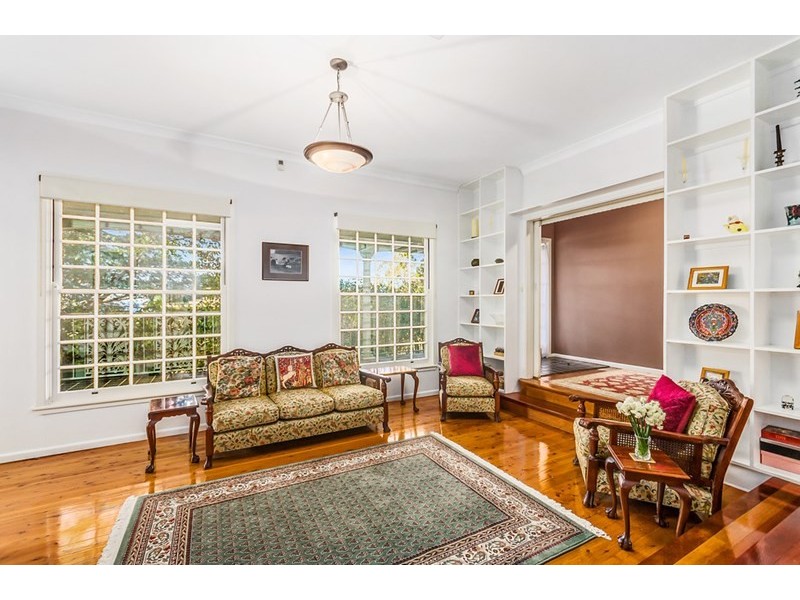 32 Kanangra Drive, Thirroul NSW 2515