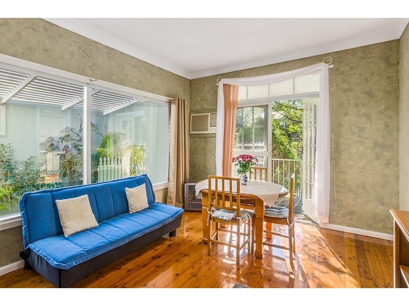 32 Kanangra Drive, Thirroul NSW 2515