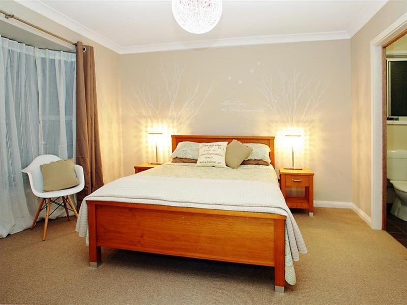 7 Hutton Avenue, Bulli NSW 2516