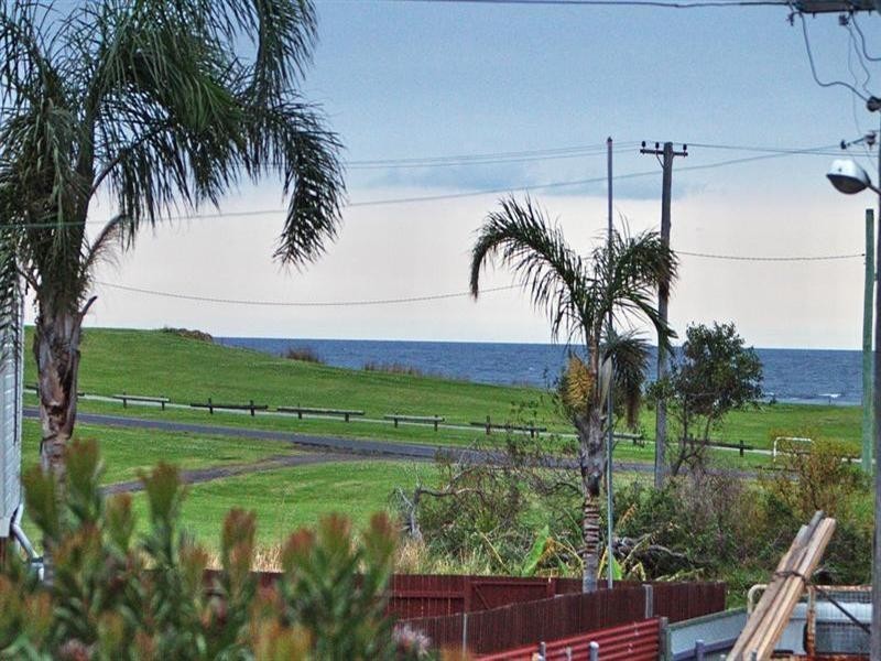 7 Hutton Avenue, Bulli NSW 2516