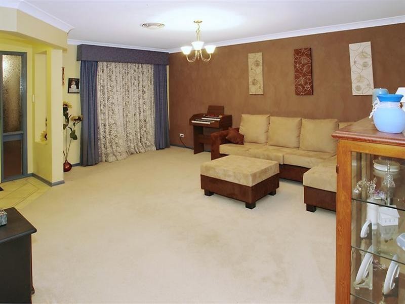 11 Red Ash Drive, Woonona NSW 2517