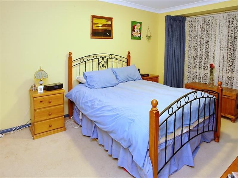 11 Red Ash Drive, Woonona NSW 2517