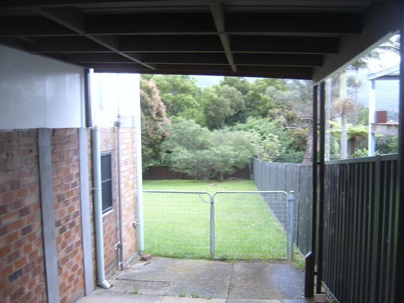 6 Sturdee Street, Bulli NSW 2516