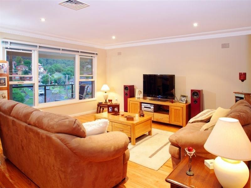 12 Willow Grove, Corrimal NSW 2518