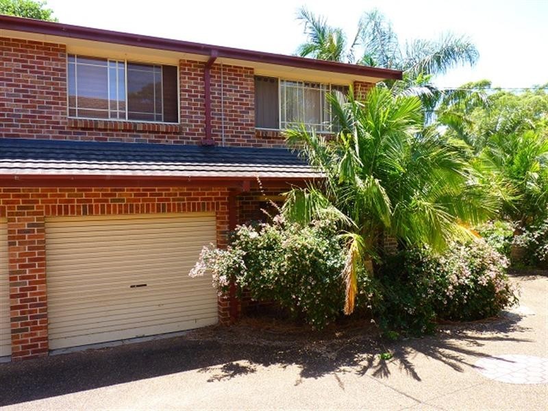 1/10-12 Gordon Street, Woonona NSW 2517