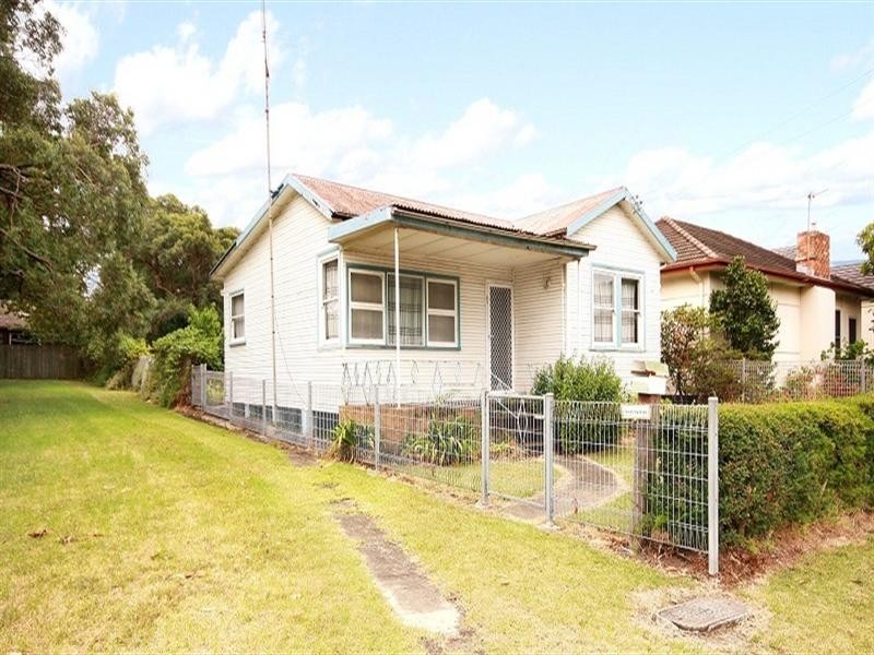 58 Murray Road, Corrimal NSW 2518