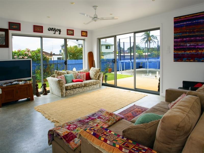 44a Point Street, Bulli NSW 2516