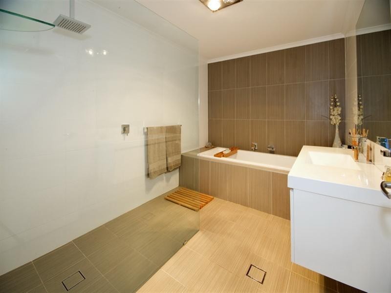 7 Weaver Terrace, Bulli NSW 2516