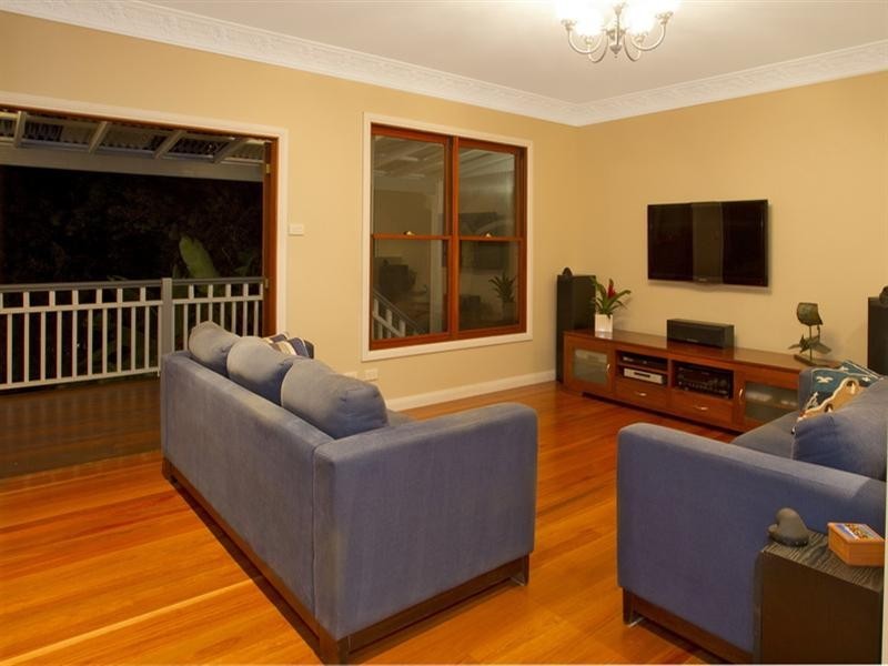 34 Lachlan Street, Thirroul NSW 2515