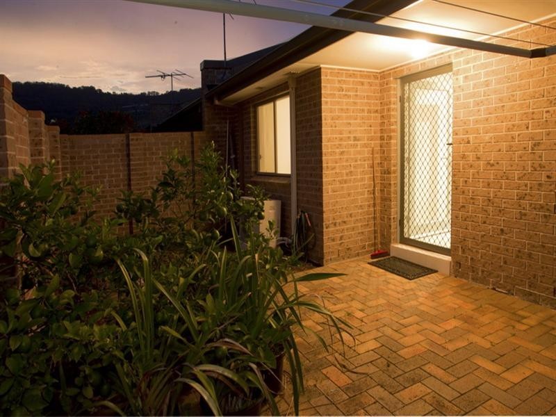 9 Wayari Way, Woonona NSW 2517