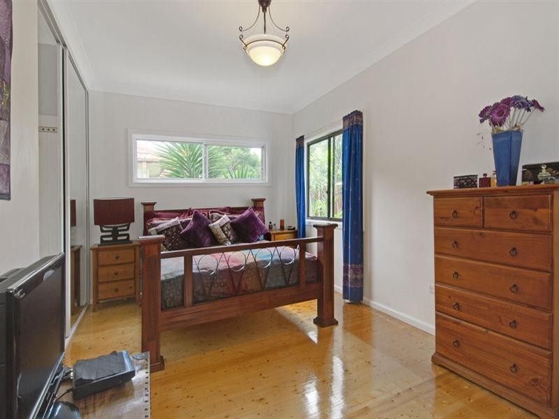 9 Cooper Avenue, Woonona NSW 2517