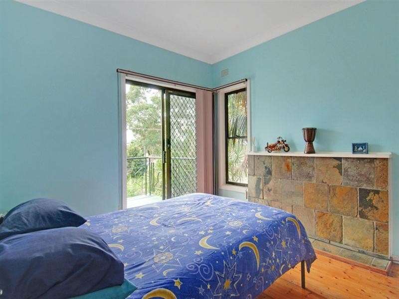 9 Cooper Avenue, Woonona NSW 2517