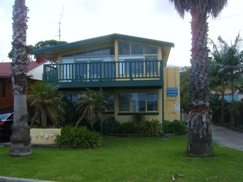 5/4 Hamilton Road, Thirroul NSW 2515