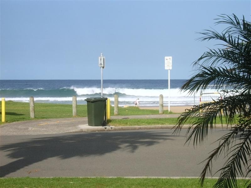 5/4 Hamilton Road, Thirroul NSW 2515