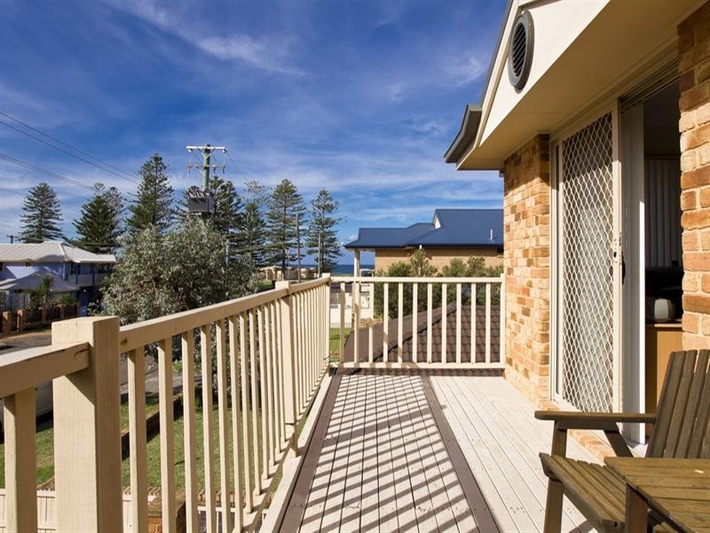 1/20 Ocean Street, Thirroul NSW 2515