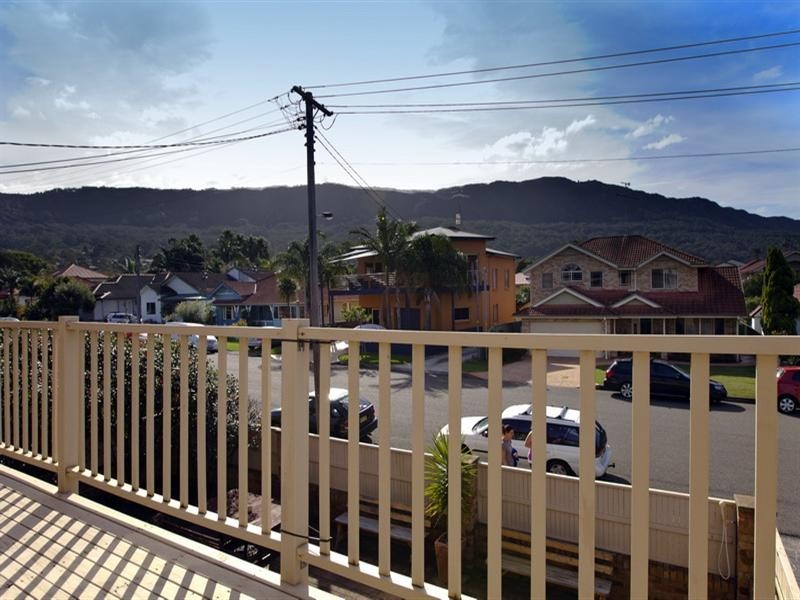 1/20 Ocean Street, Thirroul NSW 2515
