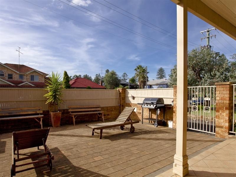1/20 Ocean Street, Thirroul NSW 2515