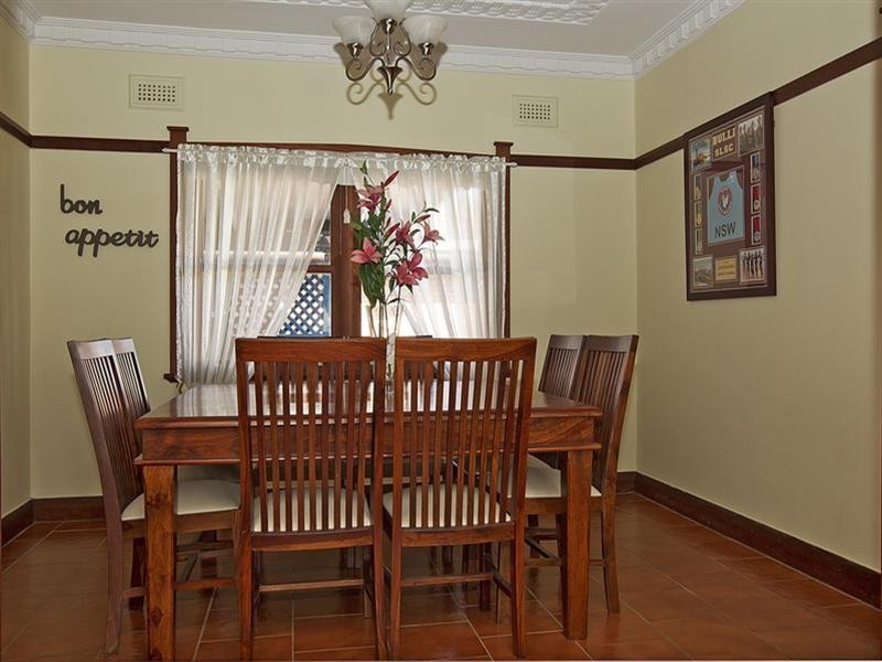 68 Collins Street, Corrimal NSW 2518