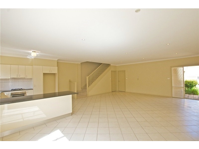 3/16-18 Ball Street, Woonona NSW 2517