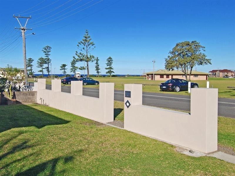 42 Kurraba Road, Woonona NSW 2517