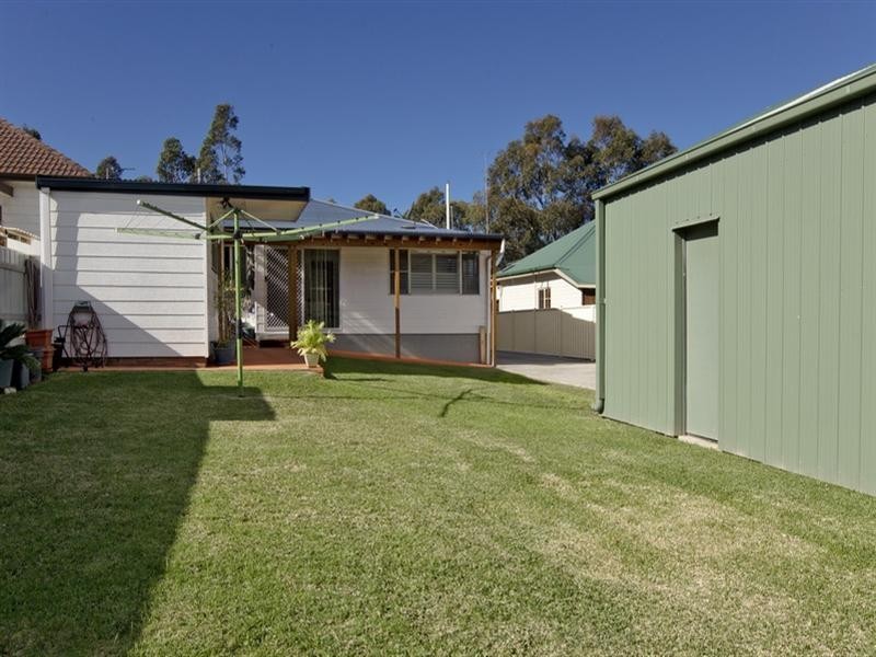 32 Cross Street, Corrimal NSW 2518