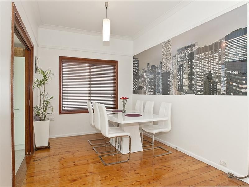 32 Cross Street, Corrimal NSW 2518