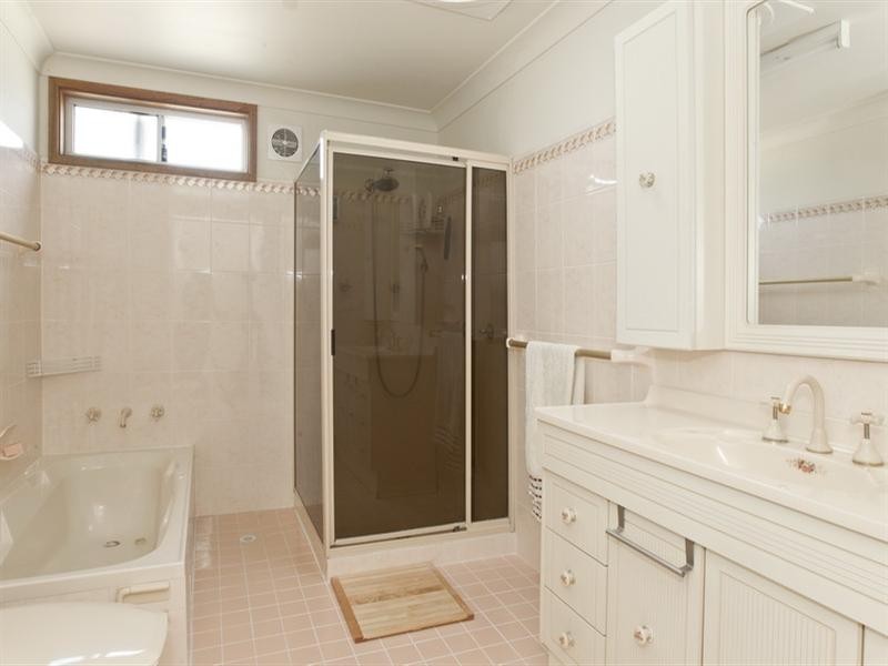 32 Cross Street, Corrimal NSW 2518