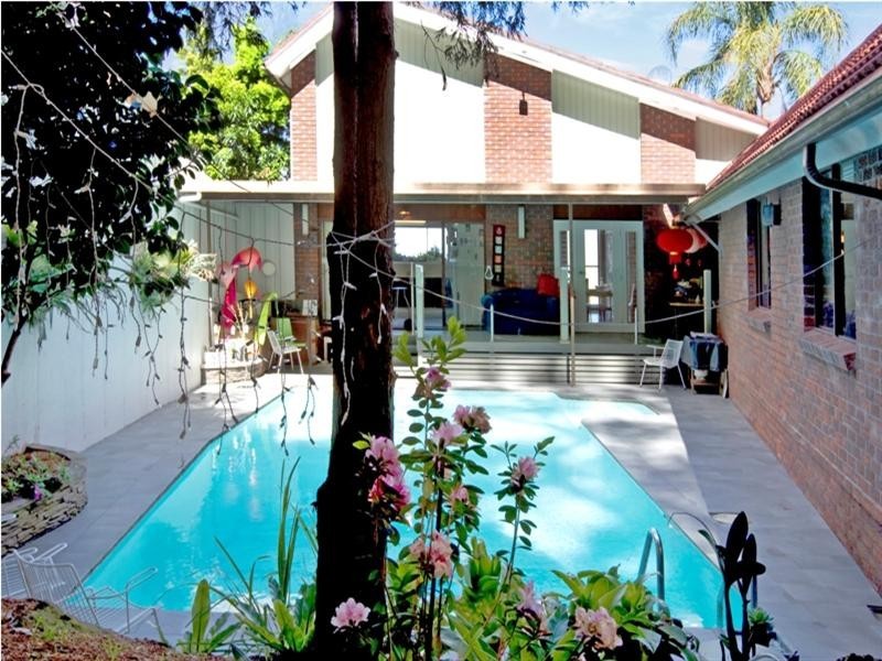4 Cornock Avenue, Thirroul NSW 2515