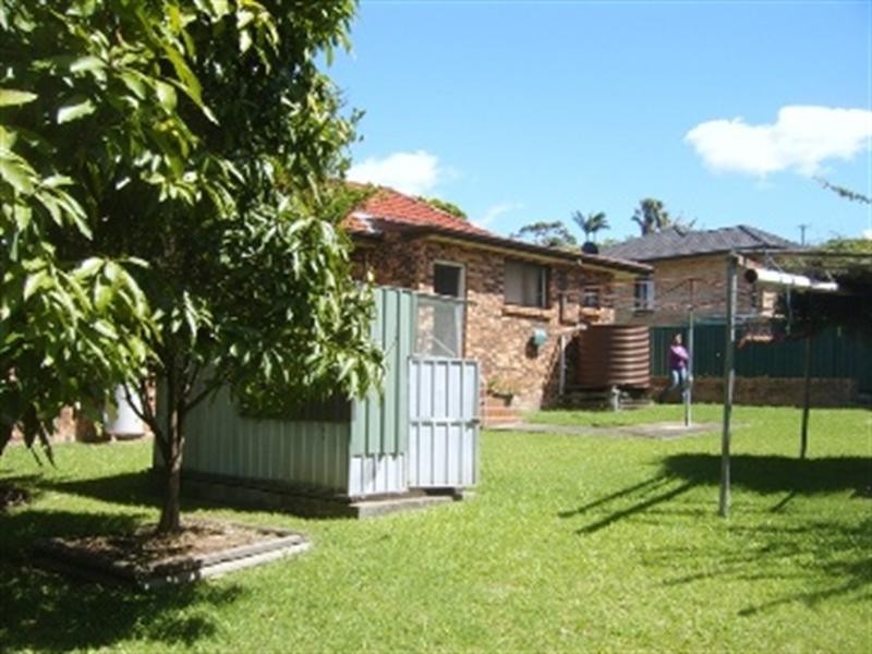 40 Westmacott Parade, Bulli NSW 2516