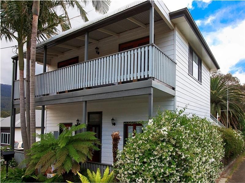 28 Hopetoun Street, Woonona NSW 2517