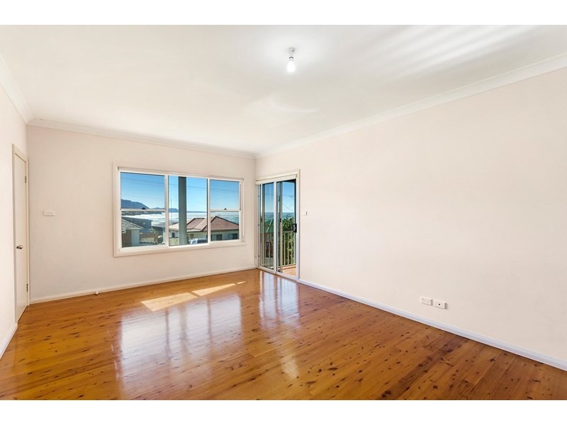 27 Somerville Street, Bulli NSW 2516