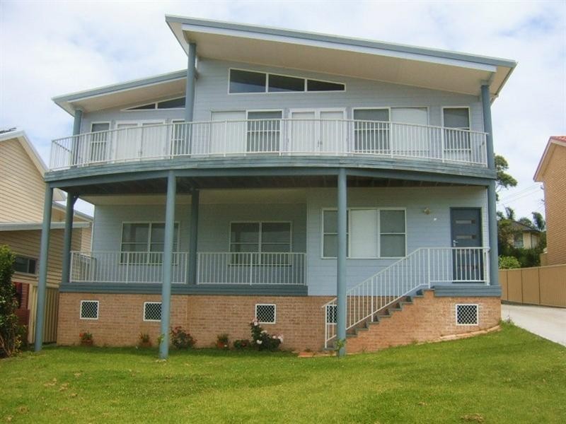 27 Somerville Street, Bulli NSW 2516