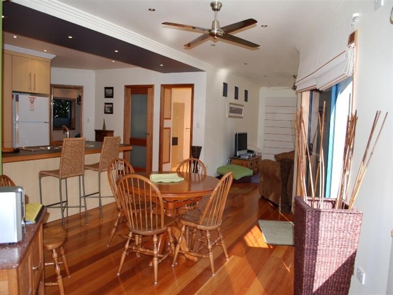 1/12 Arthur Street, Thirroul NSW 2515