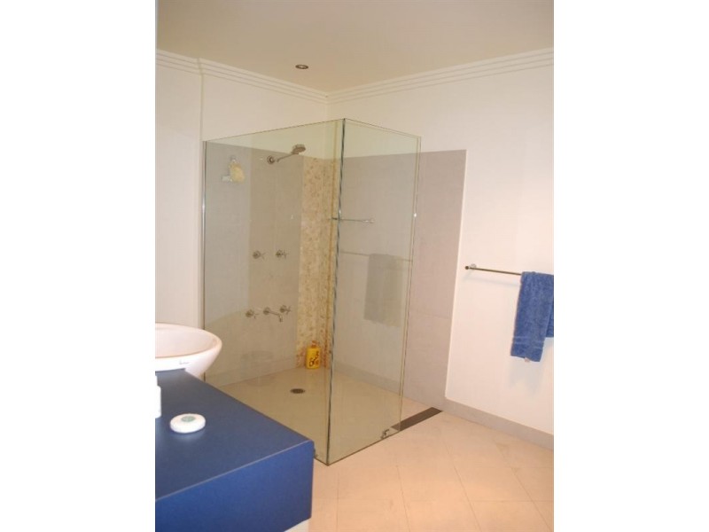 1/12 Arthur Street, Thirroul NSW 2515