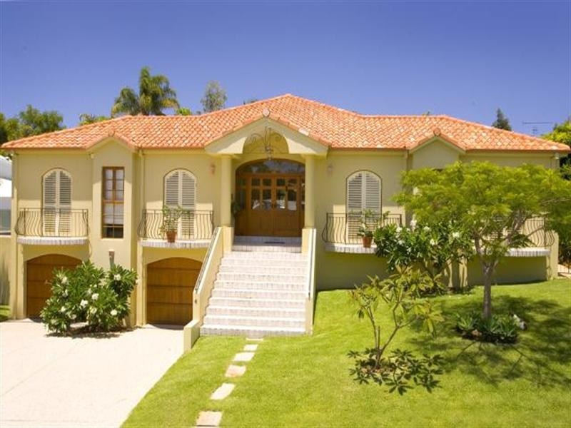 4 Tangmere Court, Noosa Heads QLD 4567
