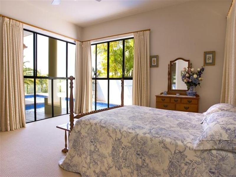 4 Tangmere Court, Noosa Heads QLD 4567