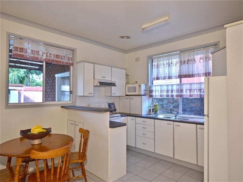 9 Gwyther Street, Bulli NSW 2516