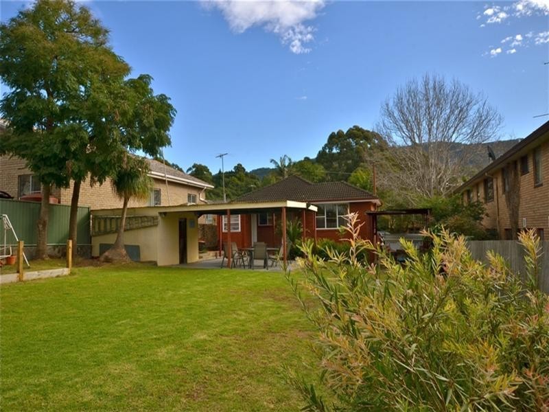9 Gwyther Street, Bulli NSW 2516