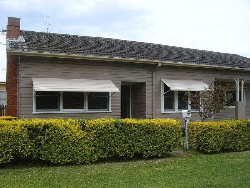 2/13 Arthur Street, Thirroul NSW 2515