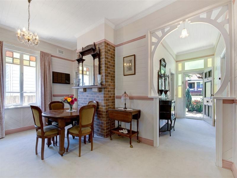 12 Lachlan Street, Thirroul NSW 2515